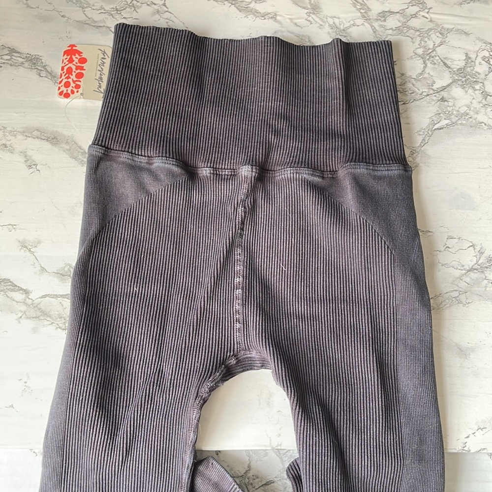 FP MOVEMENT BY FREE PEOPLE ULTRA HIGH RISE 7/8 LEGGING 4 WAY RIB STRETCH SZ M/L - Picture 5 of 16
